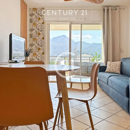 Victoria Calvi - T2 Apartment