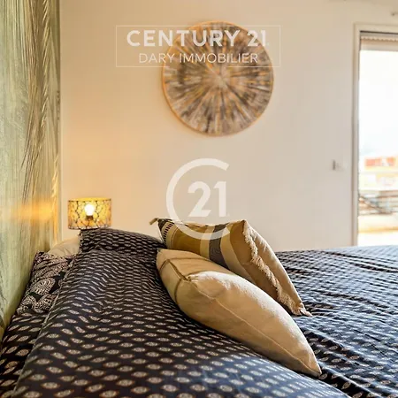 Victoria - T2 Apartment Calvi (Corsica)