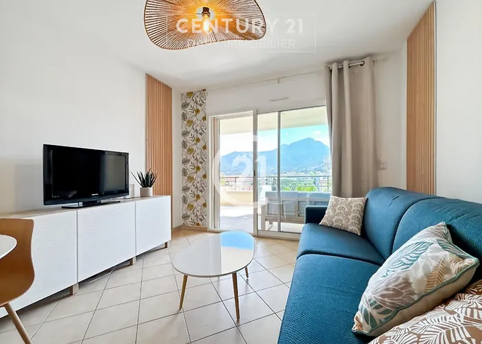 Apartmán Victoria - T2 *